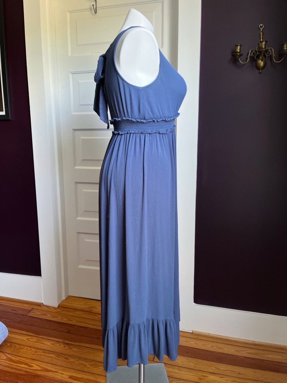 Blue lace maxi dress - Picture 5 of 9